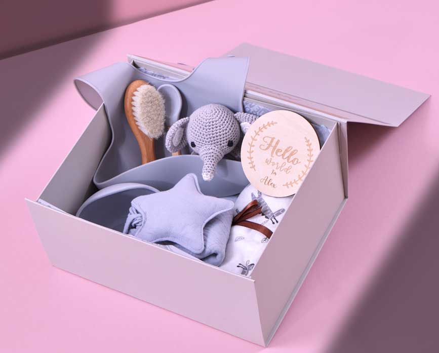 Baby shower gift set